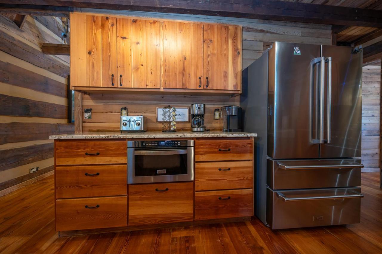 Вилла Russell'S Fort At White Oak Point: Historical Cabin On Lake Lure, Luxury, Direct Lake Access! Экстерьер фото