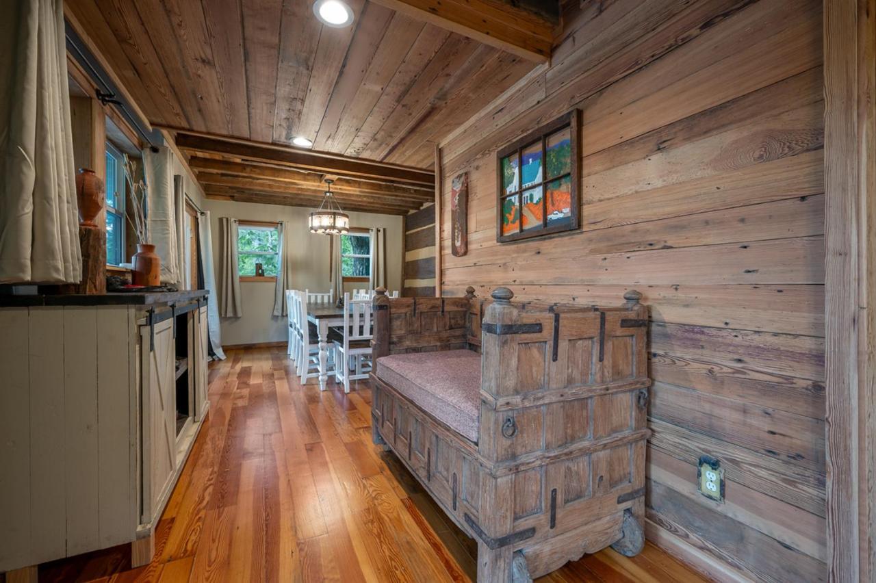 Вилла Russell'S Fort At White Oak Point: Historical Cabin On Lake Lure, Luxury, Direct Lake Access! Экстерьер фото