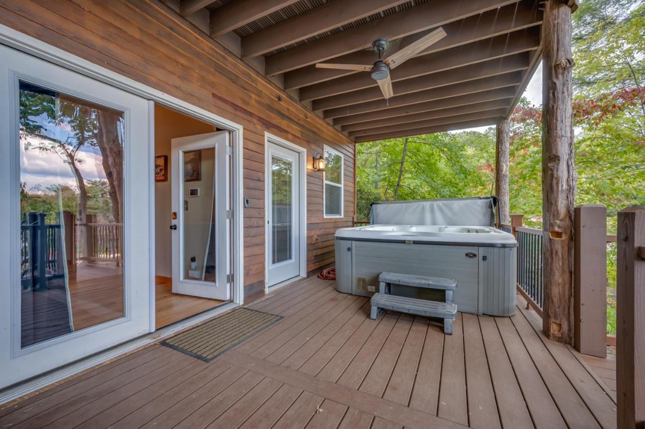 Вилла Russell'S Fort At White Oak Point: Historical Cabin On Lake Lure, Luxury, Direct Lake Access! Экстерьер фото